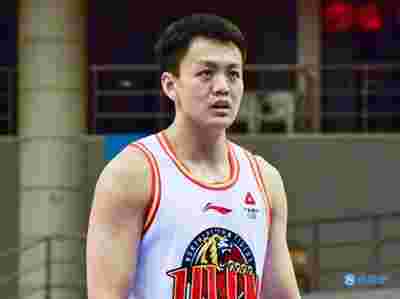 公牛隊迎來連勝，德羅讚狀態火熱