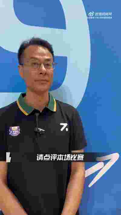 勇士队的年轻球员逐渐成长，未来可期