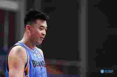 CBA：季后赛名额竞争加剧，球队压力增大
