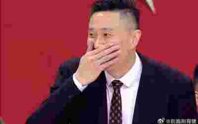 凯尔特人逆转战胜热火，塔图姆表现出色