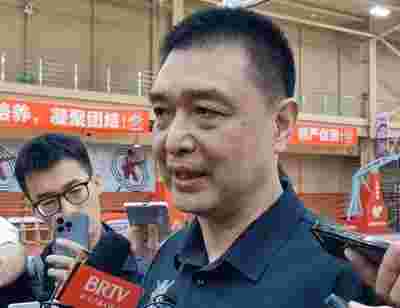猛龙队主场迎战雄鹿，期待一场精彩对决