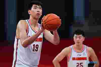 火箭客场大胜奇才锁定季后赛席位