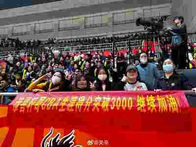 勇士再度迎来胜利，库里砍下35分