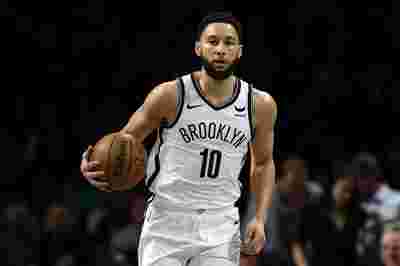 雄鹿队连胜五场，字母哥再次夺得MVP